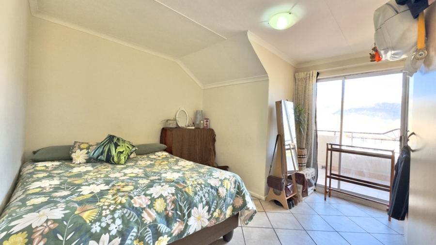 To Let 1 Bedroom Property for Rent in Whispering Pines Western Cape